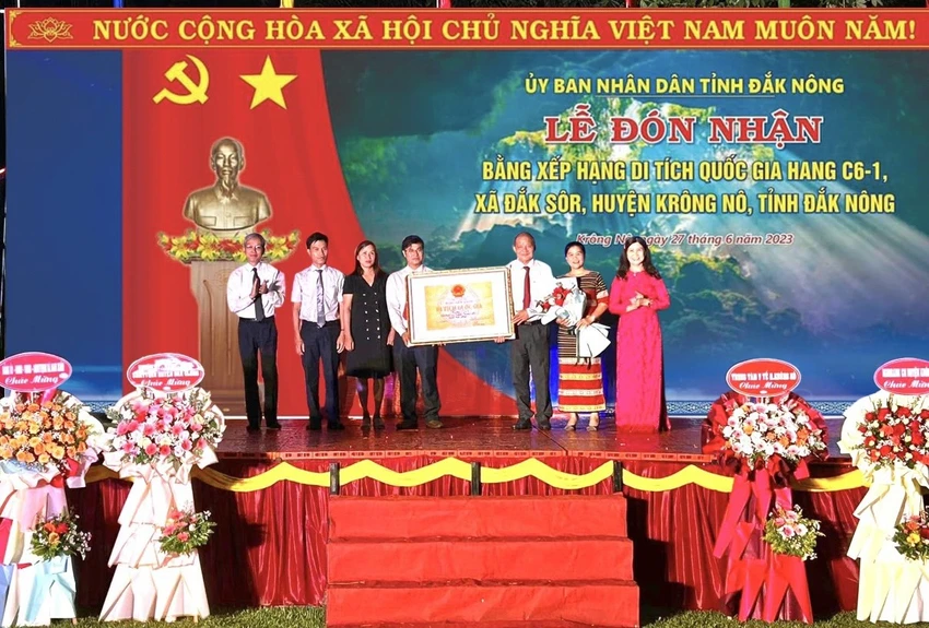 Toàn cảnh buổi lễ đón nhận bằng xếp hạng di tích quốc gia. Ảnh: BTC Toàn cảnh buổi lễ đón nhận bằng xếp hạng di tích quốc gia. Ảnh: BTC