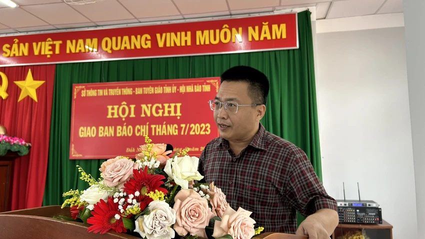 Ông Lê Quang Dần thông tin tại hội nghị. Ảnh: VŨ LONG Ông Lê Quang Dần thông tin tại hội nghị. Ảnh: VŨ LONG