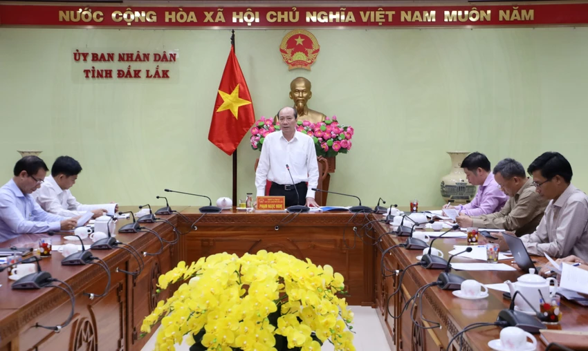 Ông Phạm Ngọc Nghị chủ trì cuộc họp về giải phóng mặt bằng Dự án cao tốc Khánh Hòa – Buôn Ma Thuột. Ảnh: HT Ông Phạm Ngọc Nghị chủ trì cuộc họp về giải phóng mặt bằng Dự án cao tốc Khánh Hòa – Buôn Ma Thuột. Ảnh: HT