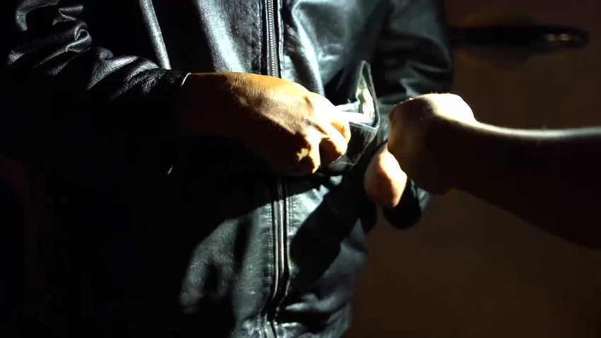 cut-tay.jpg