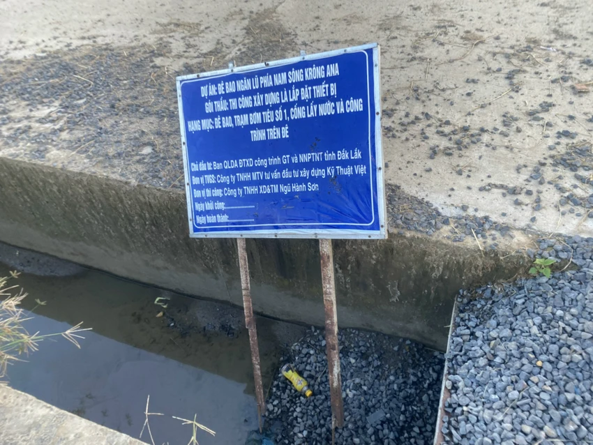 Đê bao.jpg