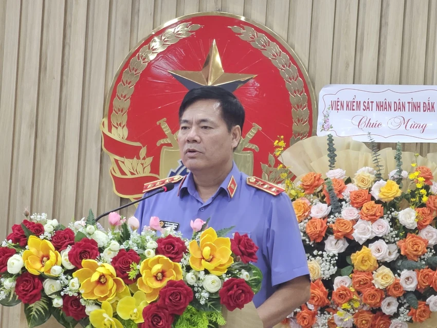 bo-nhiem-ong-pham-quang-hung-lam-pho-vien-truong-vksnd-tinh-dak-lak-.jpg