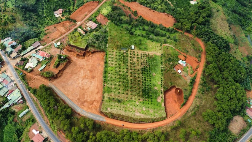 đất.jpg