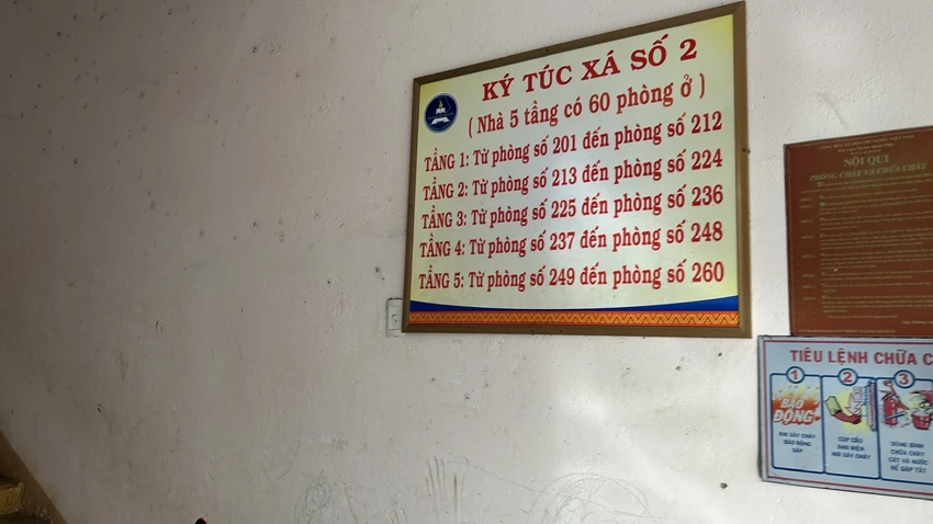 ký túc.jpg