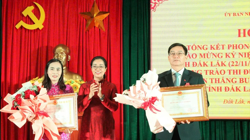 huân chương lao động hạng ba.jpg