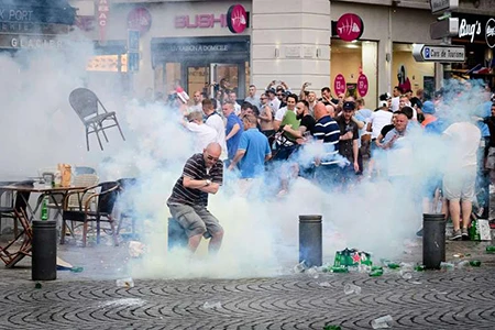 Nga chuẩn bị nhận án phạt của UEFA ảnh 1 Nga chuẩn bị nhận án phạt của UEFA ảnh 1