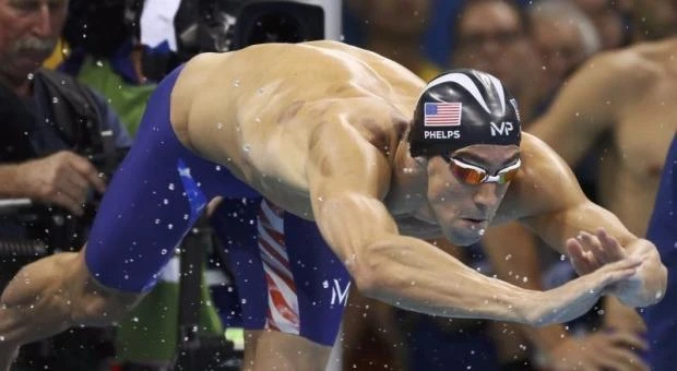 Thành tích cá nhân của Phelps là 19 HCV Olympic cùng hai HCB và hai HCĐ