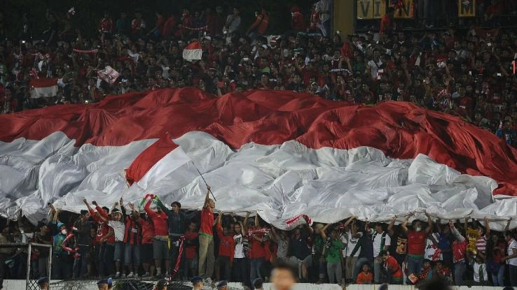 Biển người ở bán kết lượt đi AFF Cup 2016