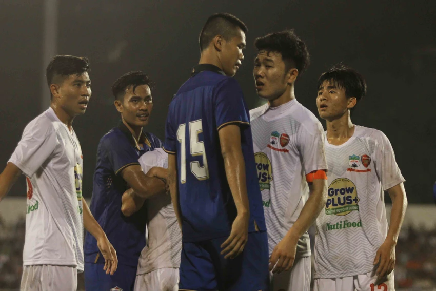 Công Phượng, Văn Toàn nhạt nhòa, U-21 HAGL bại trận ảnh 3