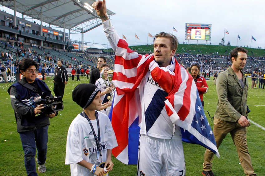 David Beckham, một thần tượng đã sụp đổ? ảnh 2 David Beckham, một thần tượng đã sụp đổ? ảnh 2