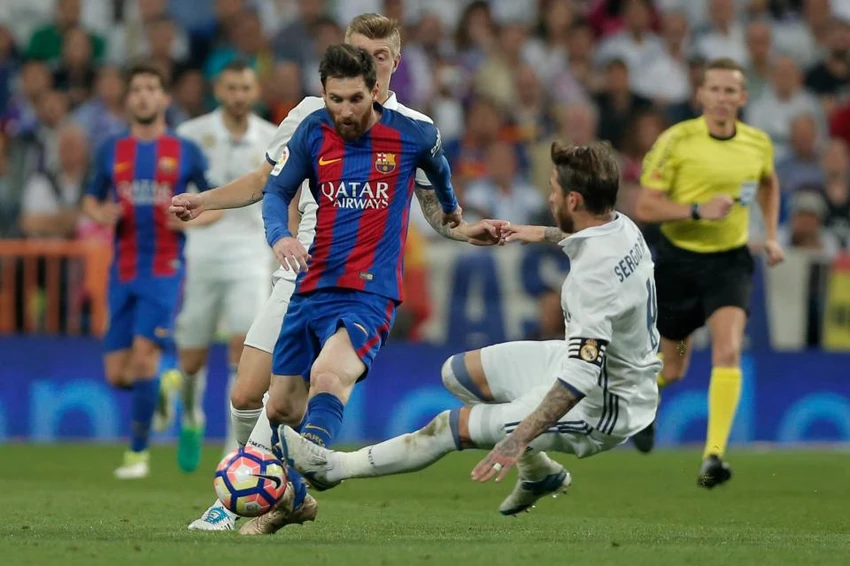 Ramos bị người nhà ám chỉ thiếu thông minh ảnh 1 Ramos bị người nhà ám chỉ thiếu thông minh ảnh 1