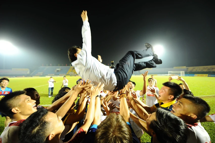 Đánh bại Viettel 3-0, HA Gia Lai lần đầu vô địch