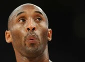 Có vợ huyền thoại bóng rổ Kobe Bryant trong tai nạn máy bay?