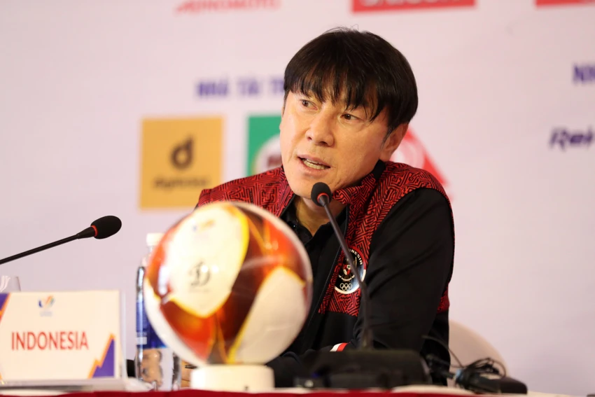 "Thua VN, nhưng Indonesia vẫn còn cơ hội hoàn thành nhiệm vụ"- Ông Shin nói. Ảnh: ANH PHƯƠNG "Thua VN, nhưng Indonesia vẫn còn cơ hội hoàn thành nhiệm vụ"- Ông Shin nói. Ảnh: ANH PHƯƠNG