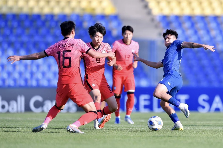U-23 thiếu nhiều trụ cột vì mệt mỏi dẫn đến chấn thương nên thua Hàn Quốc. Ảnh: CTP U-23 thiếu nhiều trụ cột vì mệt mỏi dẫn đến chấn thương nên thua Hàn Quốc. Ảnh: CTP