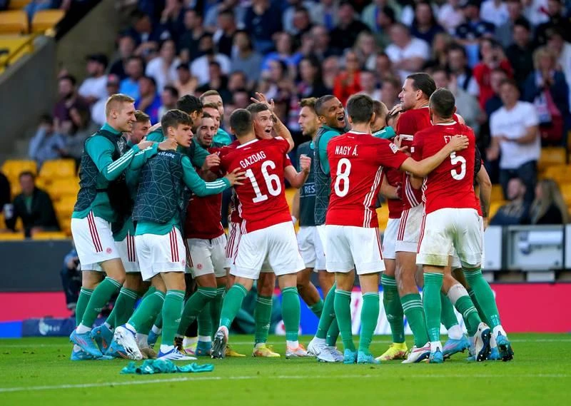 Hungary lên đầu bảng với 7 điểm, xếp trên cả Đức (6 điểm)