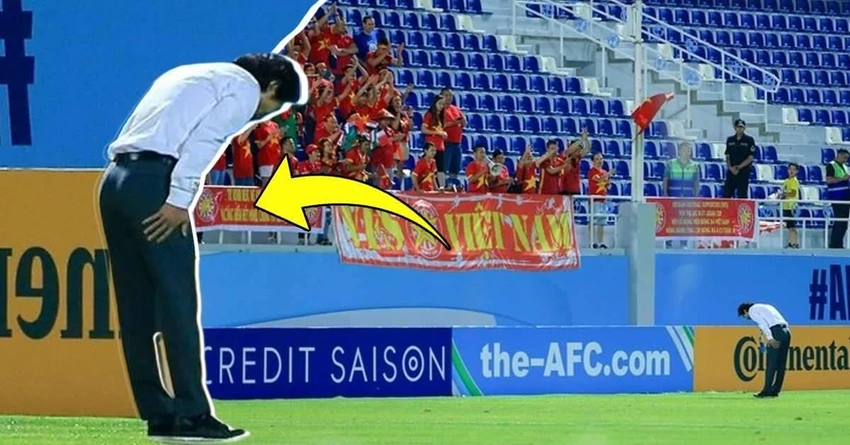 HLV Gong Oh-kyun cúi đầu cám ơn fan Việt trên sân Lokomotiv sau trận thua Saudi Arabia tại tứ kết U-23 châu Á. Ảnh: CTV HLV Gong Oh-kyun cúi đầu cám ơn fan Việt trên sân Lokomotiv sau trận thua Saudi Arabia tại tứ kết U-23 châu Á. Ảnh: CTV