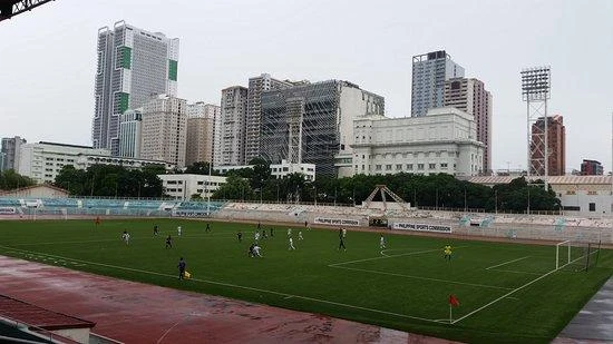 Sân Rizal Memorial có sức chứa 12.873 người nằm ngay trung tâm thủ đô Manila. Ảnh: CTP Sân Rizal Memorial có sức chứa 12.873 người nằm ngay trung tâm thủ đô Manila. Ảnh: CTP