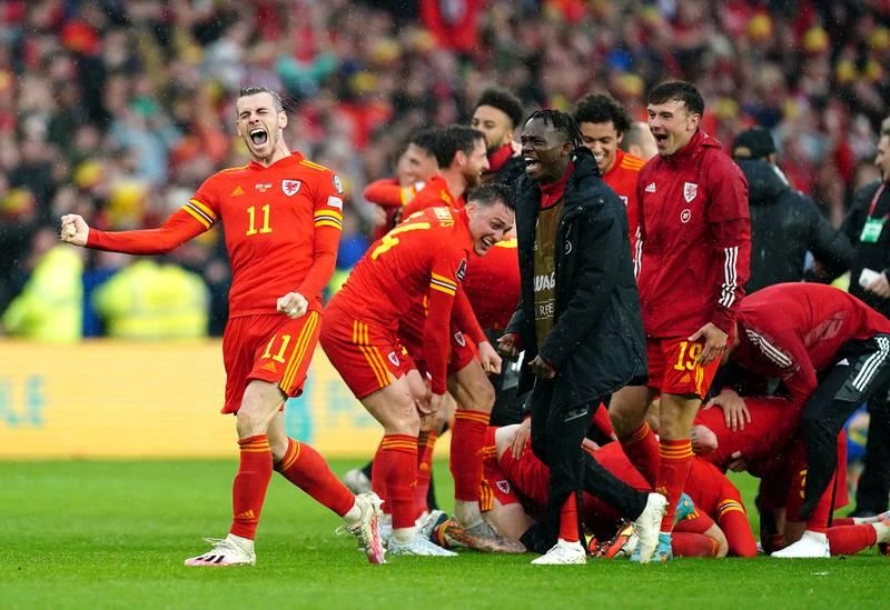 Bale (11) giải cơn khát World Cup cho Wales sau 64 năm chờ đợi. Ảnh: Getty