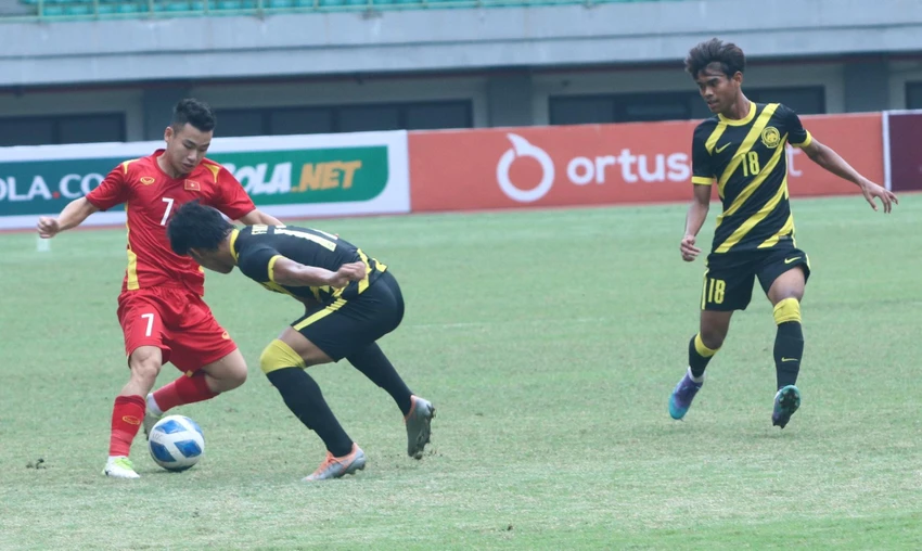 U-19 Malaysia trong trận thắng VN 3-0 ở bán kết. Ảnh: CTP
