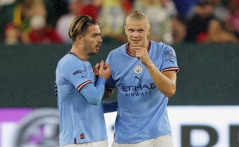 Mới về Man. City, người bạn thân của Haaland chính là tuyển thủ Anh Grealish Haaland hòa nhập rất tốt với đội bóng Anh, nhà đương kim vô địch Premier League.