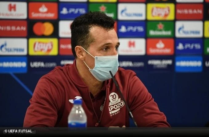 HLV Giustozzi Diego Raul là thuyền trưởng tuyển Futsal VN.