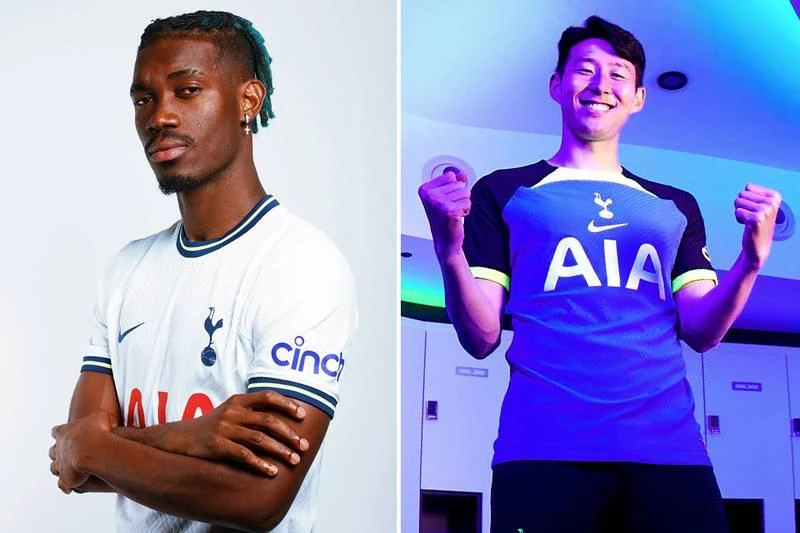 Tottenham giữ giá trị truyền thống sân nhà, sân khách chuyển tone màu xanh trời. Hai tone màu khá đối chọi của Nottingham Forest khi đá sân nhà và sân khách.