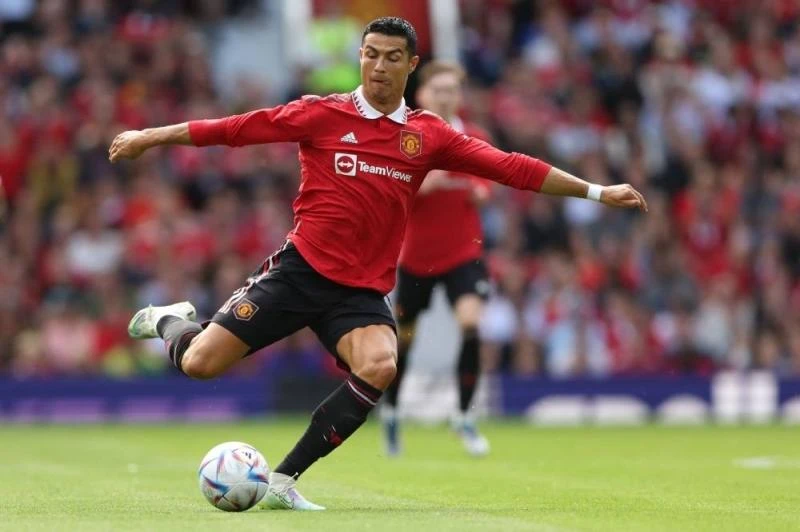 Theo Rooney thì hãy để Ronaldo rời MU nếu muốn đội thành công. Ảnh: Getty Theo Rooney thì hãy để Ronaldo rời MU nếu muốn đội thành công. Ảnh: Getty
