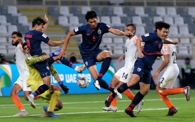 Tuyển Ấn Độ từng có chiến thắng 4-1 trước tuyển Thái Lan tại VCK Asian Cup 2019 ở UAE. Ảnh: Getty.