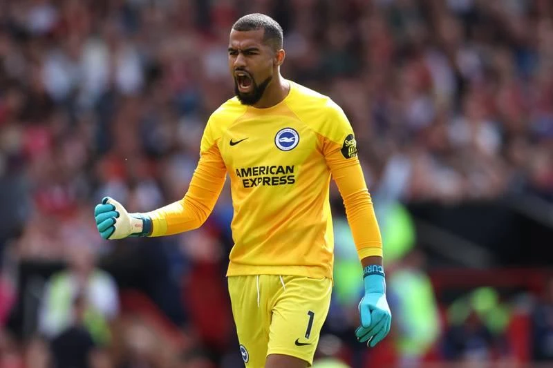 Thủ môn Robert Sanchez ăn mừng bàn thắng thứ hai của Brighton. "Mười khó" vẫn tiếp tục gặp khó với MU mùa này? Bàn danh dự của MU cũng nhờ Alexis đá phản lưới nhà. Thủ môn Robert Sanchez ăn mừng bàn thắng thứ hai của Brighton. "Mười khó" vẫn tiếp tục gặp khó với MU mùa này? Bàn danh dự của MU cũng nhờ Alexis đá phản lưới nhà.