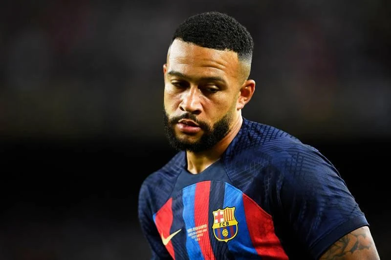 Sáu bàn thắng mà tay săn bàn Hà Lan- Memphis Depay không góp bàn nào nên chỉ được điểm sáu. Lewandowski (bìa trái) được chấm điểm cao nhất, điểm 9.