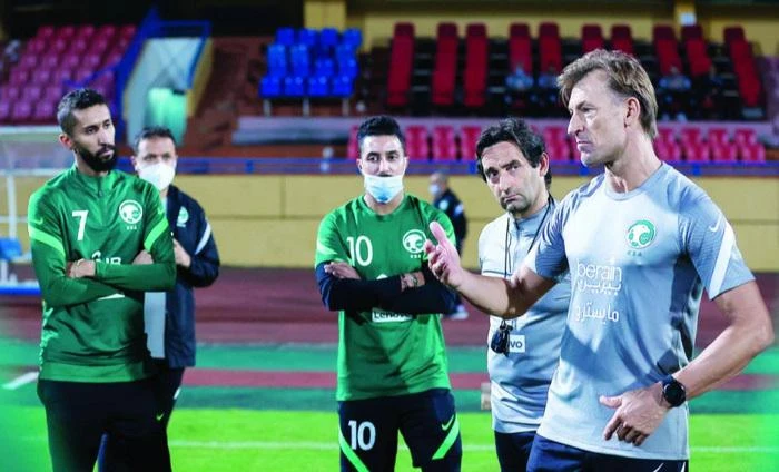 HLV Herve Renard nhận nhiệm vụ đưa tuyển Saudi Arabia vượt qua vòng bảng tại World Cup 2022 khai cuộc vào tháng 11 tới tại Qatar. Ảnh: Getty HLV Herve Renard nhận nhiệm vụ đưa tuyển Saudi Arabia vượt qua vòng bảng tại World Cup 2022 khai cuộc vào tháng 11 tới tại Qatar. Ảnh: Getty