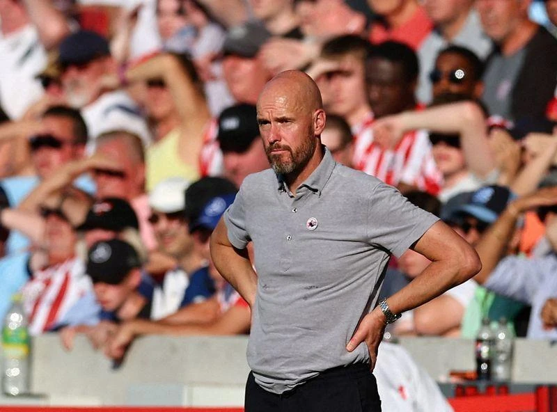 HLV Ten Hag đang rất khó khăn với MU khi đang yên đang lành ở Ajax. Ảnh: Getty HLV Ten Hag đang rất khó khăn với MU khi đang yên đang lành ở Ajax. Ảnh: Getty