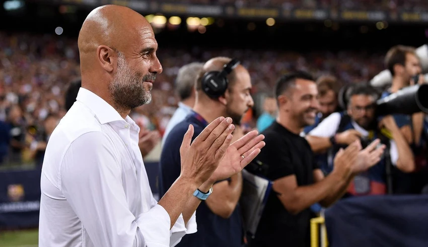Trận đấu hòa 3-3 và hai ông thầy đều là huyền thoại của Barcelona đều hài lòng. Trận đấu hòa 3-3 và hai ông thầy đều là huyền thoại của Barcelona đều hài lòng.