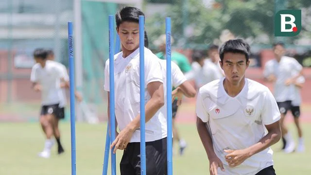 U-20 Indonesia luyện tập miệt mài để đánh bại U-20 VN lúc 20 giờ ngày 18-9. Ảnh: CTP U-20 Indonesia luyện tập miệt mài để đánh bại U-20 VN lúc 20 giờ ngày 18-9. Ảnh: CTP