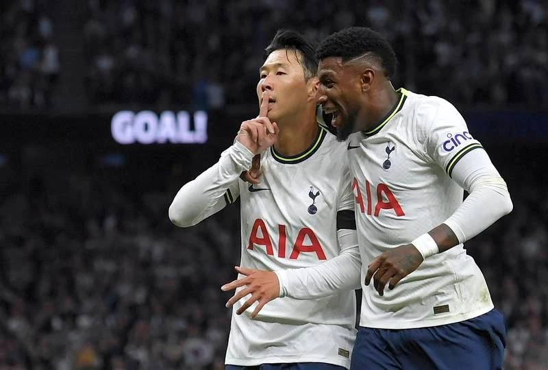 Son Heung-min hoàn thành cú hat trick vào lưới Leicester City trong vòng 14 phút. Ảnh: Getty