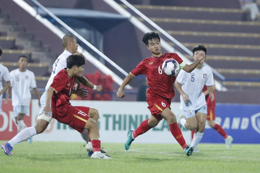 VN thắng Đài Loan 4-0 khi đối thủ quá yếu. Ảnh: Vietnamnet.