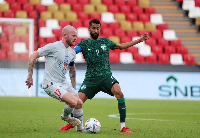 Saudi Arabia (xanh) trong trận giao hữu cuối cùng thắng Iceland 1-0. Ảnh: Arabia.