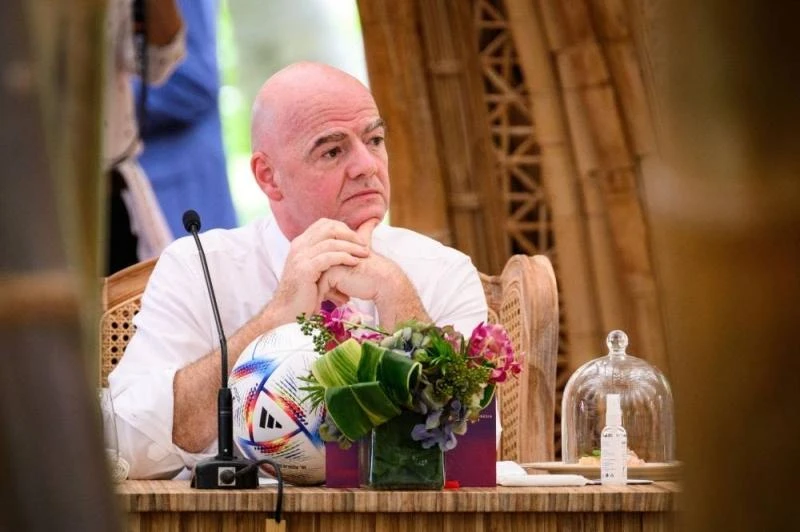 Chủ tịch Infantino tỏ ra bực bội vì thế giới coi FIFA, World Cup... như cái máy hút bụi. Ảnh: Reuters Chủ tịch FIFA