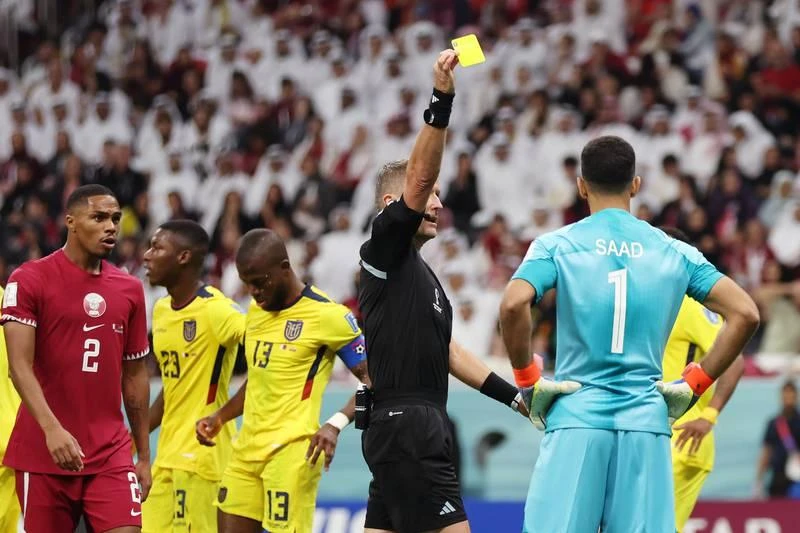Qatar chưa trình độ để chơi ngang ngửa với Ecuador. Ảnh: Getty