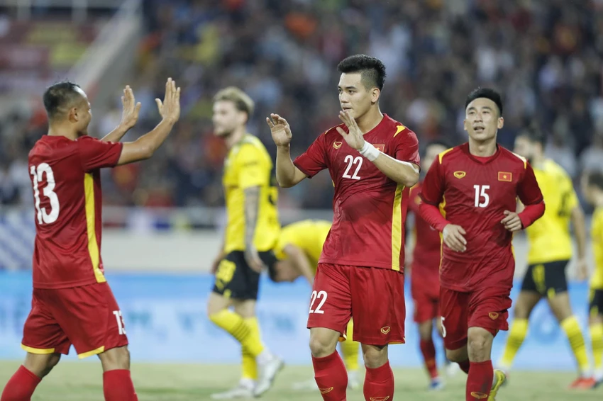 Tiến Linh có bàn thắng san bằng 1-1 cho VN. Ảnh: A.PHƯƠNG Tiến Linh có bàn thắng san bằng 1-1 cho VN. Ảnh: A.PHƯƠNG