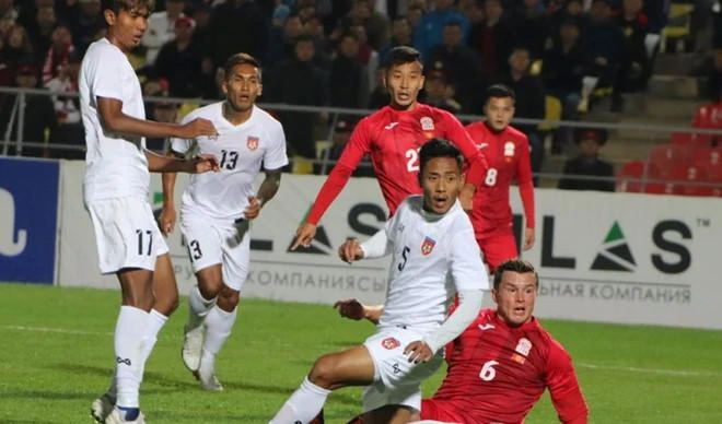 Myanamar, đối thủ vòng bảng AFF Cup 2022 của VN đã thua Thái Lan đúng sét tennis, 0-6. Ảnh: Getty Myanamar, đối thủ vòng bảng AFF Cup 2022 của VN đã thua Thái Lan đúng sét tennis, 0-6. Ảnh: Getty