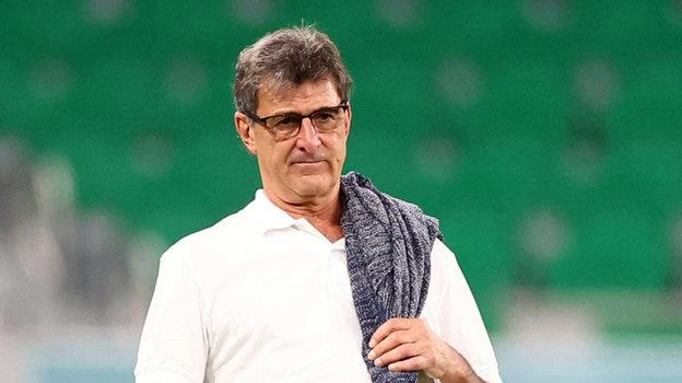 Một huyền thoại khác của Argentina, nhà vô địch kiêm vua phá lưới World Cup 1978 - Mario Kempes cũng có mặt tại Qatar. Ảnh: S.E Một huyền thoại khác của Argentina, nhà vô địch kiêm vua phá lưới World Cup 1978 - Mario Kempes cũng có mặt tại Qatar. Ảnh: S.E