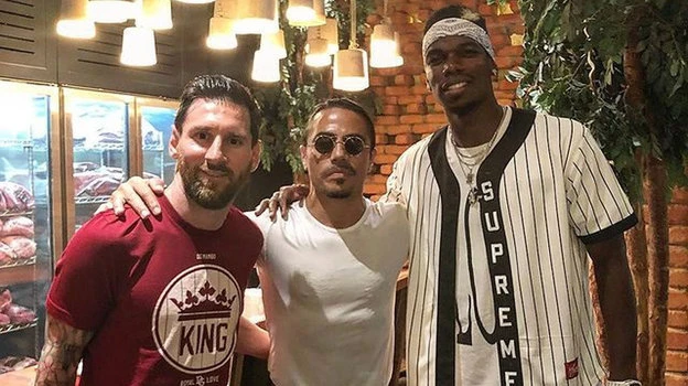 FIFA điều tra ‘thánh rắc muối’ Salt Bae ảnh 4 FIFA điều tra ‘thánh rắc muối’ Salt Bae ảnh 4
