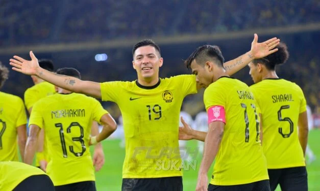 Darren Lok có cú đúp cho Malaysia. Ảnh: FAM Darren Lok có cú đúp cho Malaysia. Ảnh: FAM