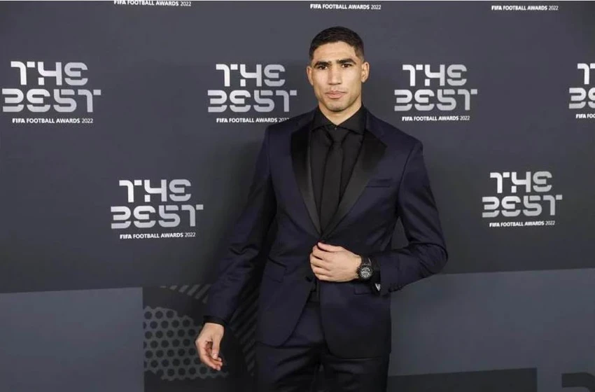 Hakimi được FIFA tôn vinh trong đêm Gala The Best thì hôm sau phải đến Phòng Công tố Paris làm việc và sau đó là vợ đâm đơn ly dị. Ảnh: Getty Hakimi được FIFA tôn vinh trong đêm Gala The Best thì hôm sau phải đến Phòng Công tố Paris làm việc và sau đó là vợ đâm đơn ly dị. Ảnh: Getty