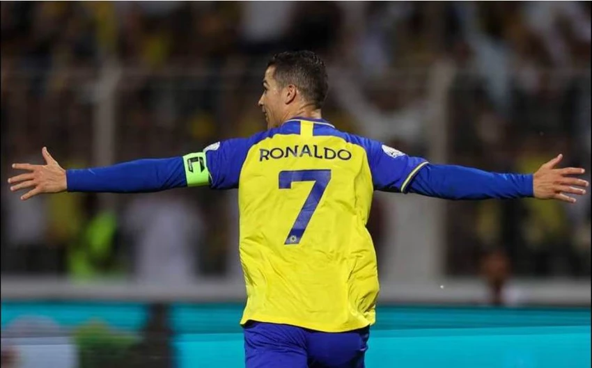 Liệu Ronaldo có "tung cánh chim" ăn mừng bàn thắng trên sân King Abdullah Sports City tại Jeddah? Ảnh: AFP Liệu Ronaldo có "tung cánh chim" ăn mừng bàn thắng trên sân King Abdullah Sports City tại Jeddah? Ảnh: AFP