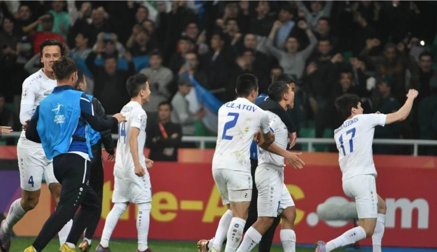 Uzbekistan giành chiến thắng 3-1 ở loạt luân lưu vào chơi chung kết cùng Iraq. Ảnh: AFC Uzbekistan giành chiến thắng 3-1 ở loạt luân lưu vào chơi chung kết cùng Iraq. Ảnh: AFC