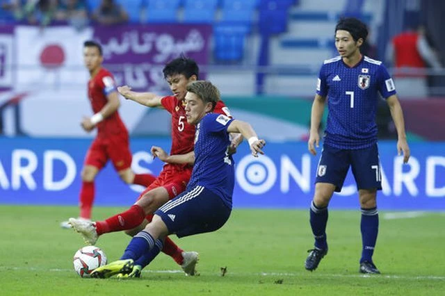 Asian Cup 2019, Việt Nam bị Nhật chặn đứng ở tứ kết với bàn thắng duy nhất từ chấm 11m. Ảnh: CTP Asian Cup 2019, Việt Nam bị Nhật chặn đứng ở tứ kết với bàn thắng duy nhất từ chấm 11m. Ảnh: CTP
