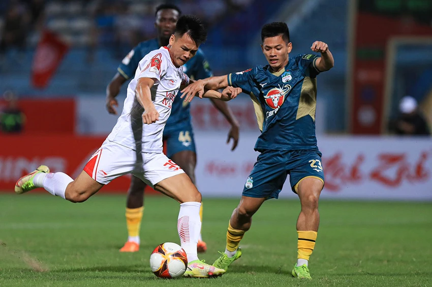 Viettel thật khó "nuốt trôi" cái thua đậm ở vòng 5 tối 6-4. Ảnh: VPF Viettel thật khó "nuốt trôi" cái thua đậm ở vòng 5 tối 6-4. Ảnh: VPF